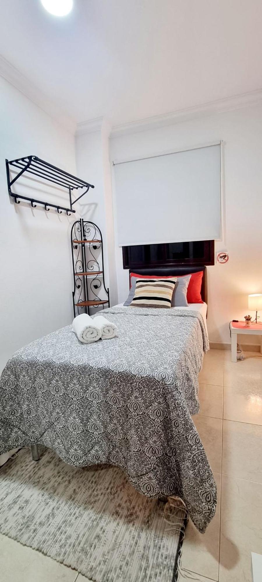 Almar We Go! Habitaciones Privadas En Alcala - Private Rooms - Pieces Privees - In Shared Apartment エクステリア 写真